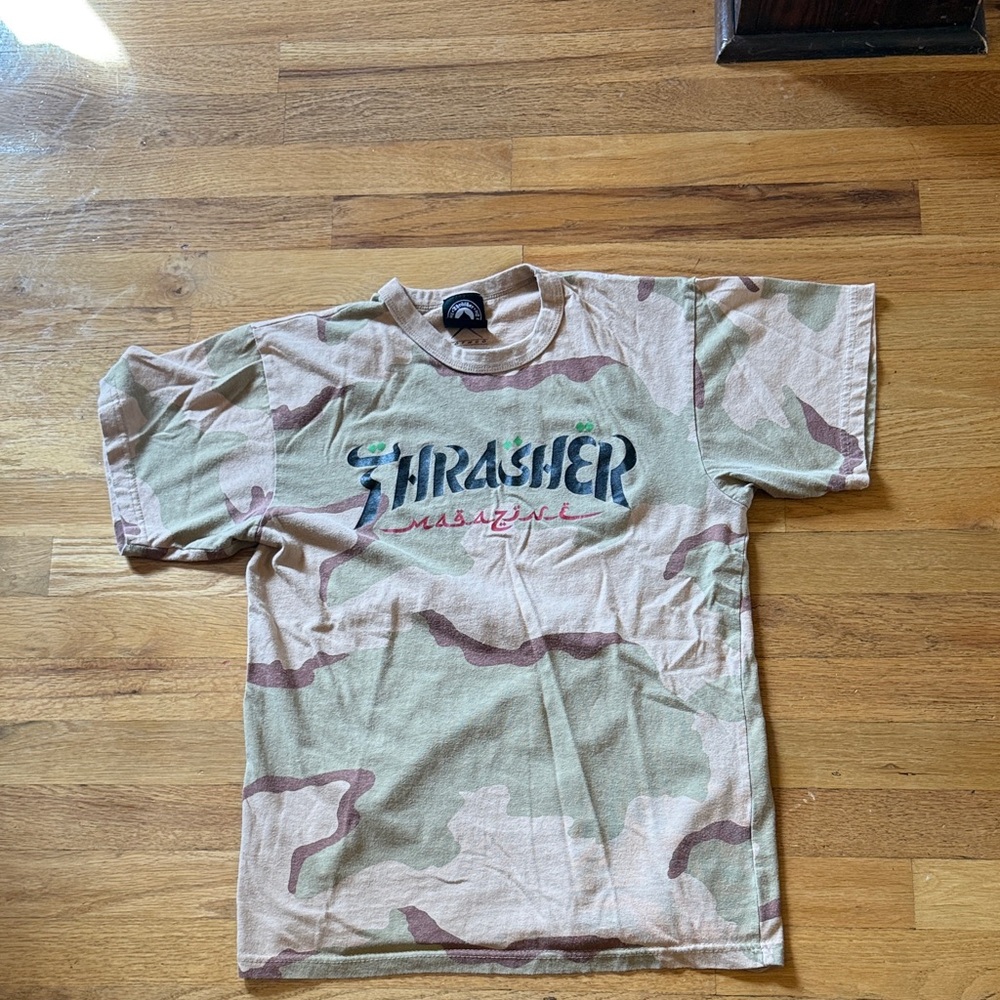 Rothco thrasher magazine desert camp t shirt medium